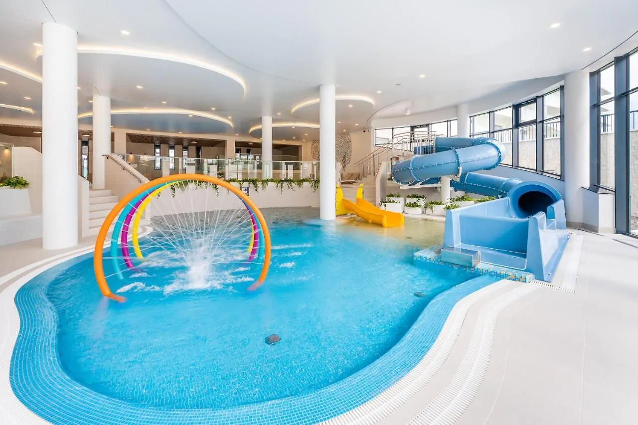 Apartment Polanki Aqua Apartament Nielimitowany Dostep Do Basenow Miejsce Postojowe Gratis Kolobrzeg Poland