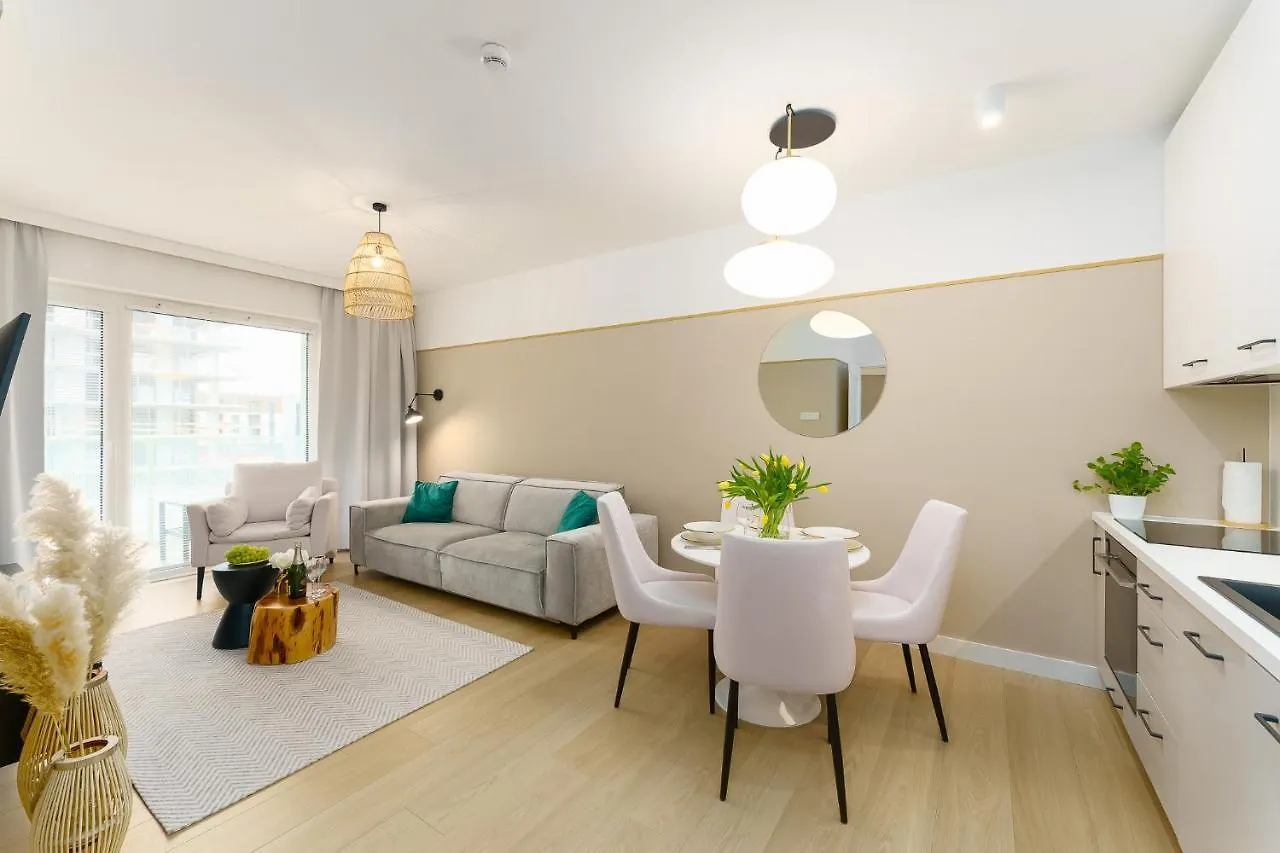 Polanki Aqua Apartament Nielimitowany Dostep Do Basenow Miejsce Postojowe Gratis Kolobrzeg Apartment