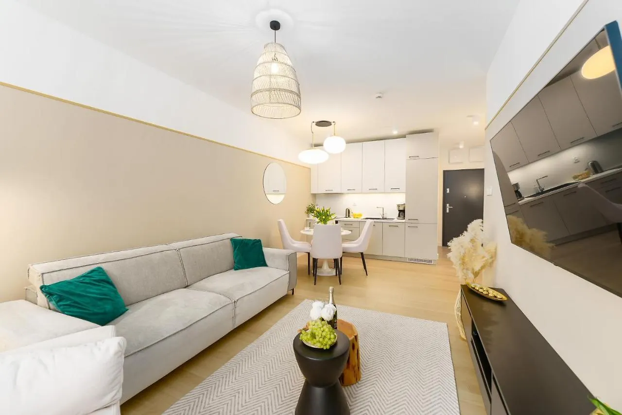 Polanki Aqua Apartament Nielimitowany Dostep Do Basenow Miejsce Postojowe Gratis Kolobrzeg