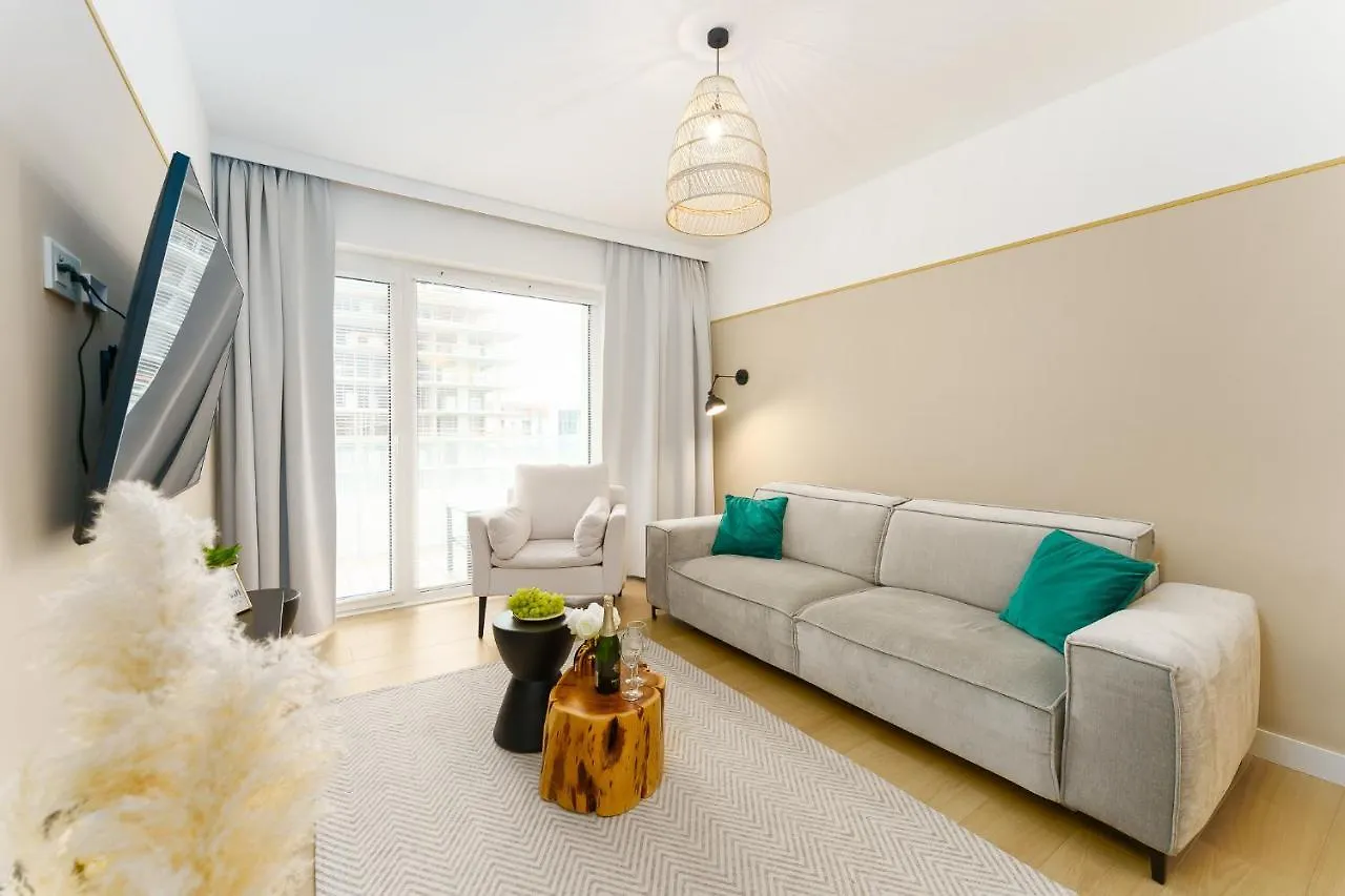 Polanki Aqua Apartament Nielimitowany Dostep Do Basenow Miejsce Postojowe Gratis Kolobrzeg Poland