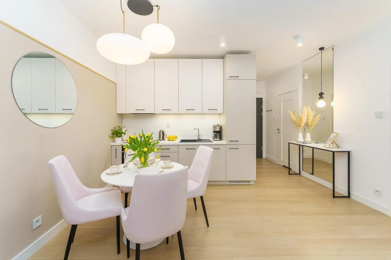 Apartment Polanki Aqua Apartament Nielimitowany Dostep Do Basenow Miejsce Postojowe Gratis Kolobrzeg